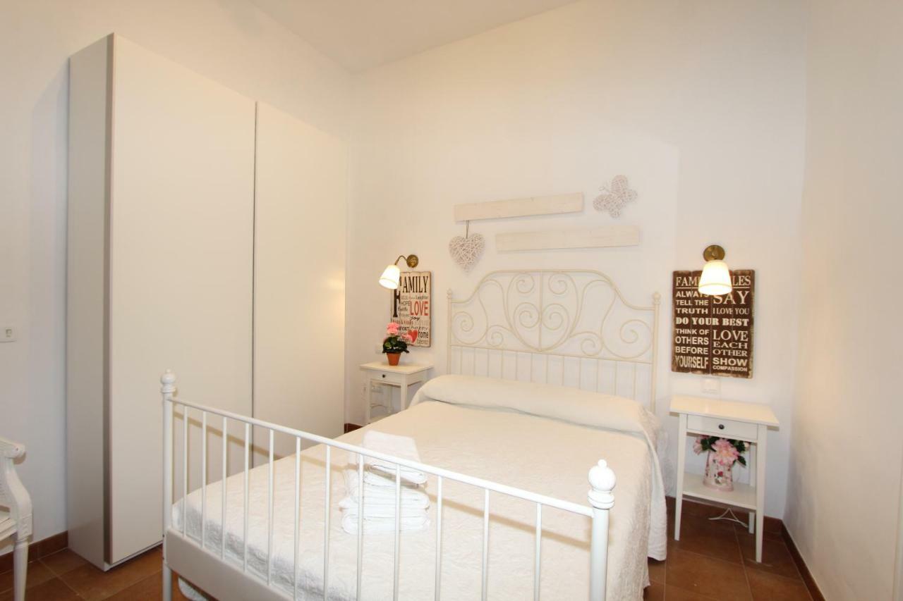 Apartamento Ollerias Málaga Kültér fotó