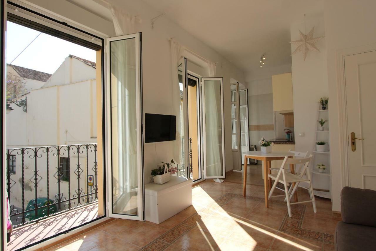Apartamento Ollerias Málaga Kültér fotó